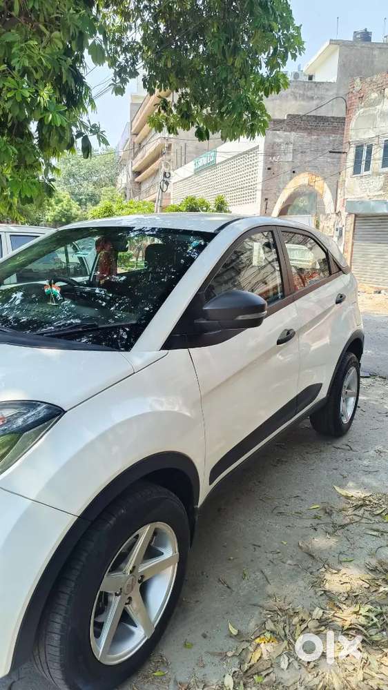 Full Insurance,2018 Last Model,new Tyre With Alloy.