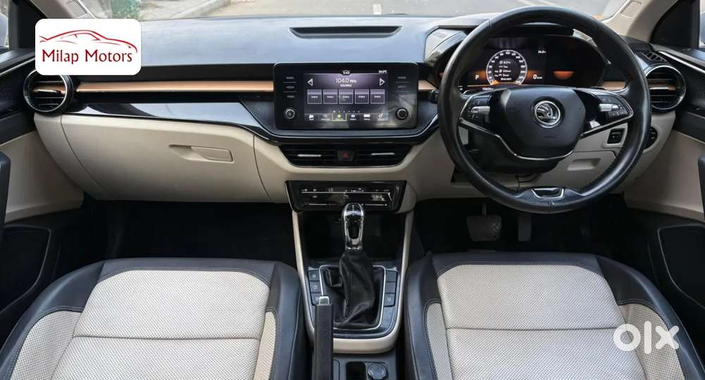 Skoda Slavia Style 1.0l Tsi At, 2022, Petrol