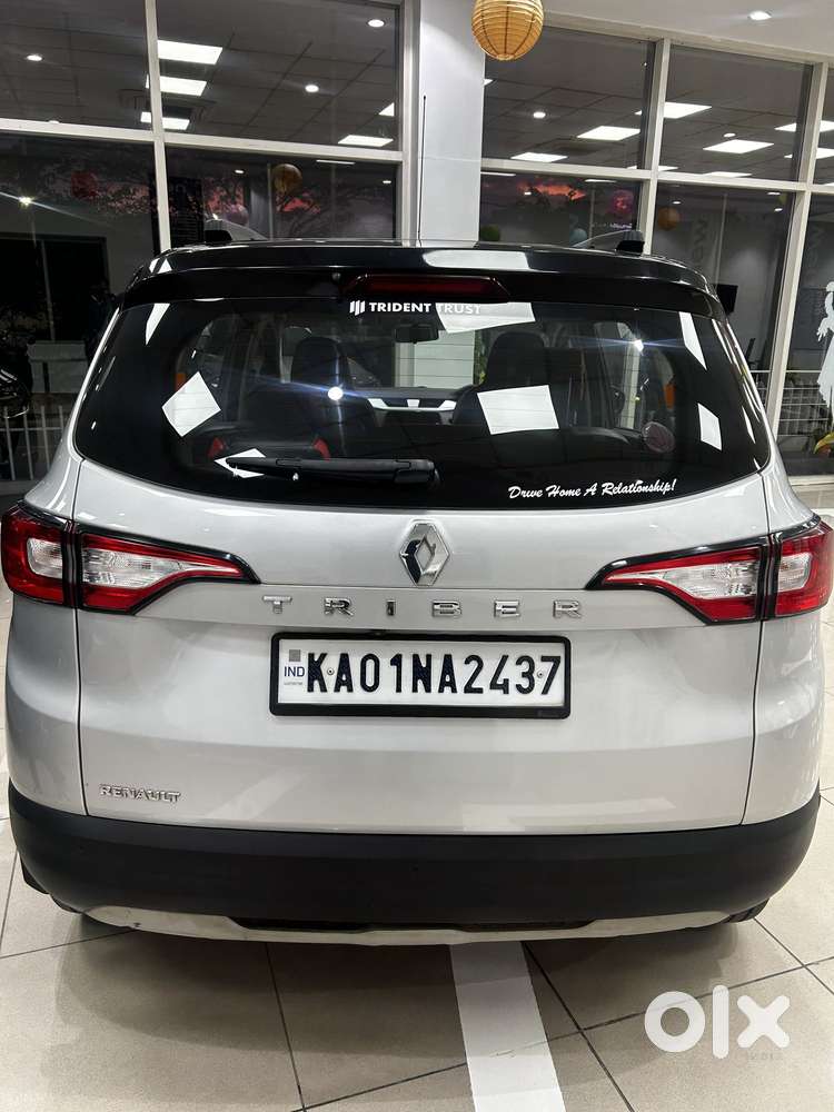 Renault Triber RXZ, 2023, Petrol