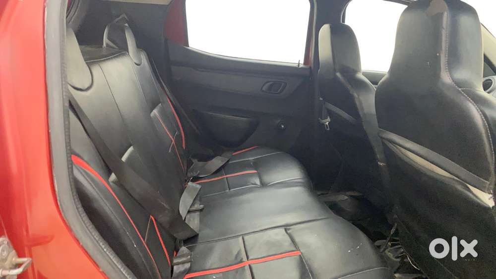 Renault Kwid 2015-2019 1.0 Rxt (o), 2017, Petrol