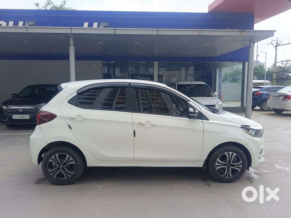 Tata Tiago 1.2 Revotron Xt Cng, 2022, Cng & Hybrids