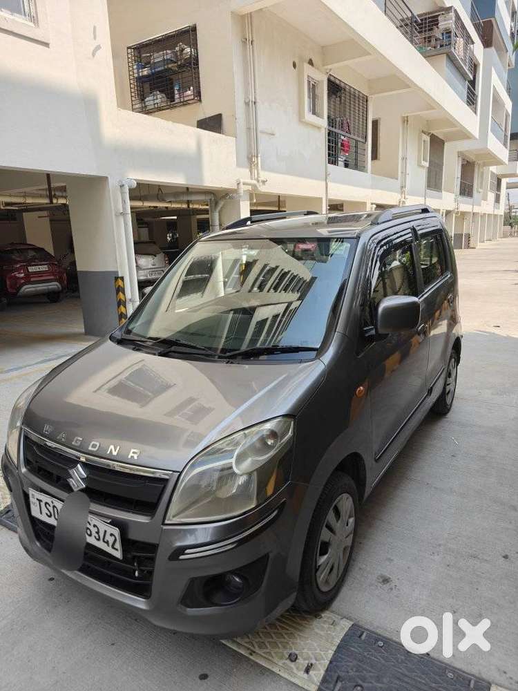 Maruti Suzuki Wagon R Vxi Amt1.2, 2016, Petrol