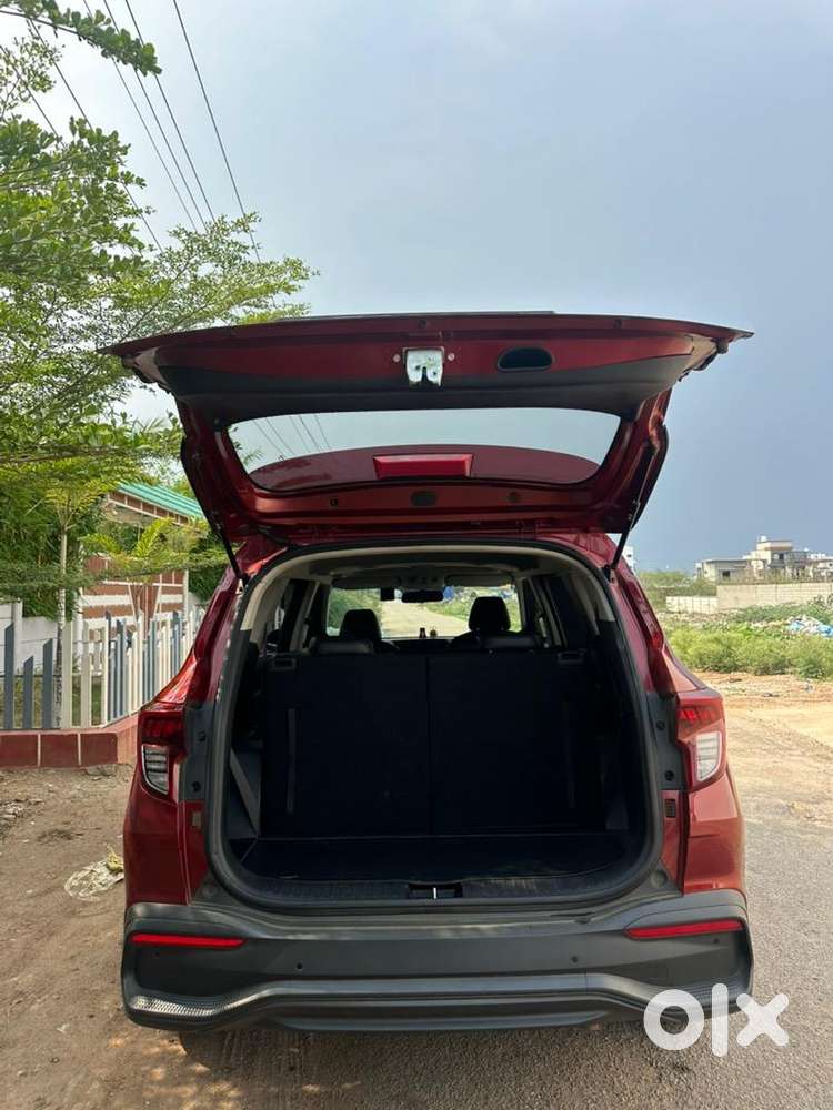 Kia Carens Gravity Addition