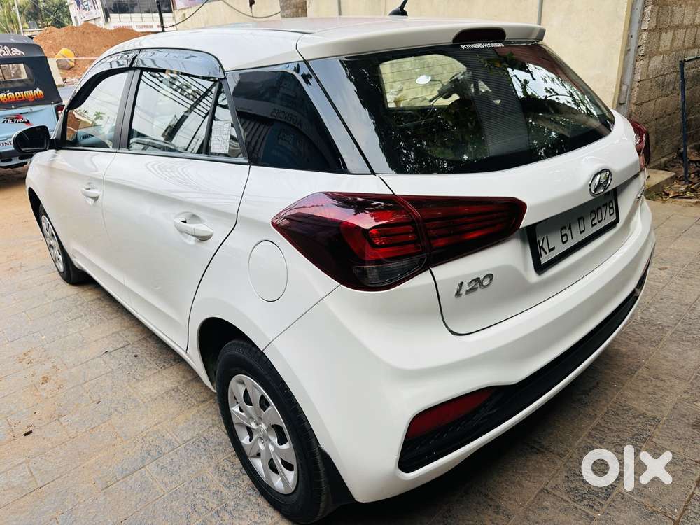 Hyundai I20 Sportz 1.2 Bs-iv, 2018, Petrol