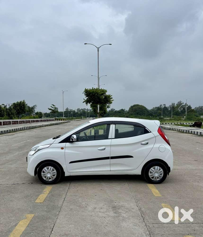 Hyundai Eon Era +, 2017, Petrol