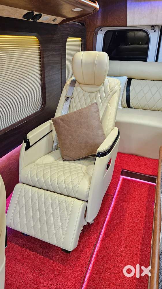 Force Motors Trax Cruiser 12 Str Ac, 2024, Diesel