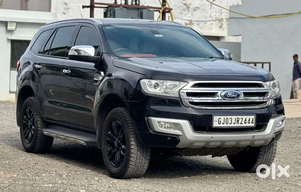 Ford Endeavour 2017