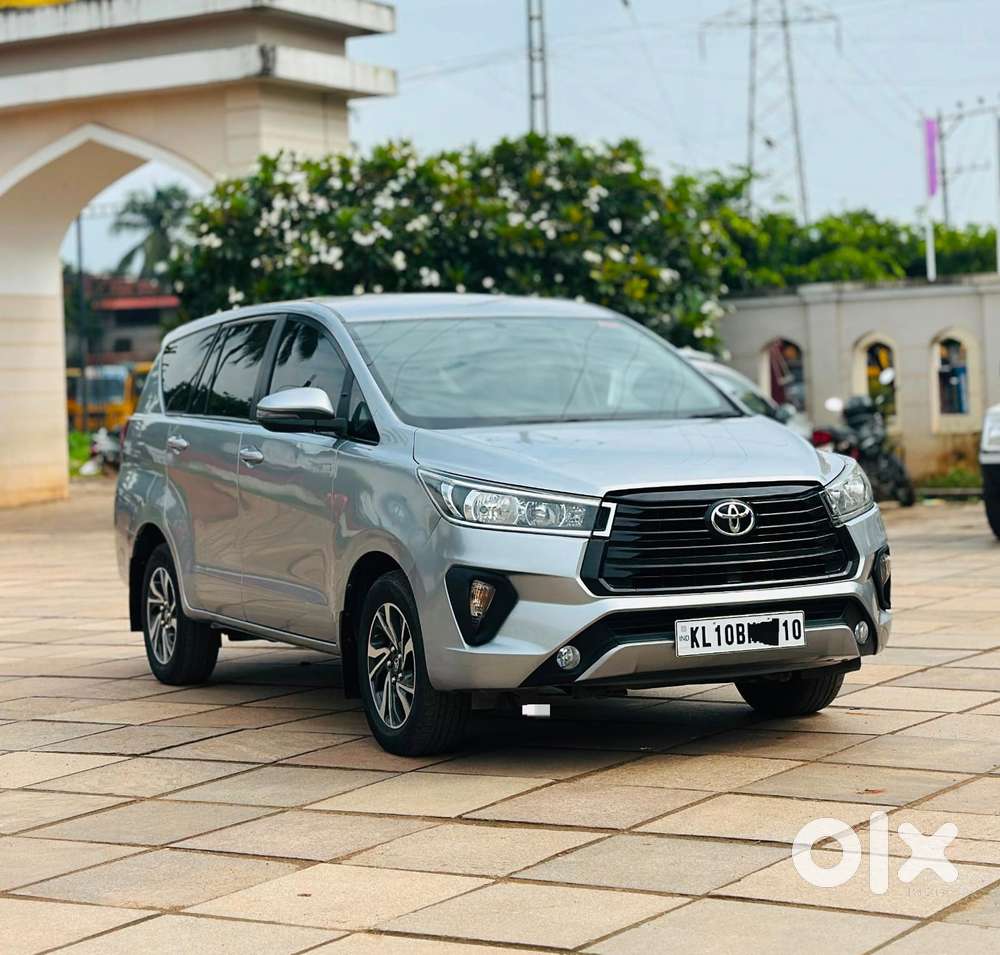 Toyota Innova Crysta 2.4 G Mt 7 Str, 2022, Diesel