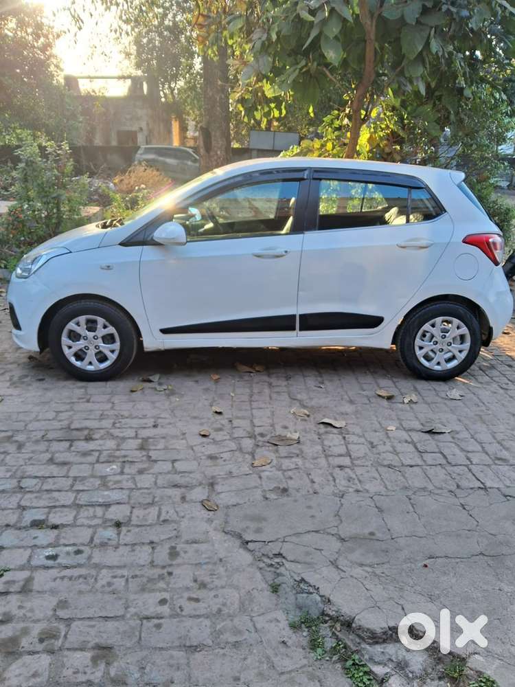 Hyundai Grand I10 2017 Petrol Good Condition