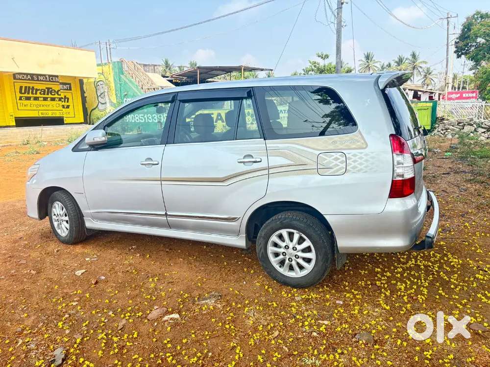 Toyota Innova 2013 Diesel Well Maintained