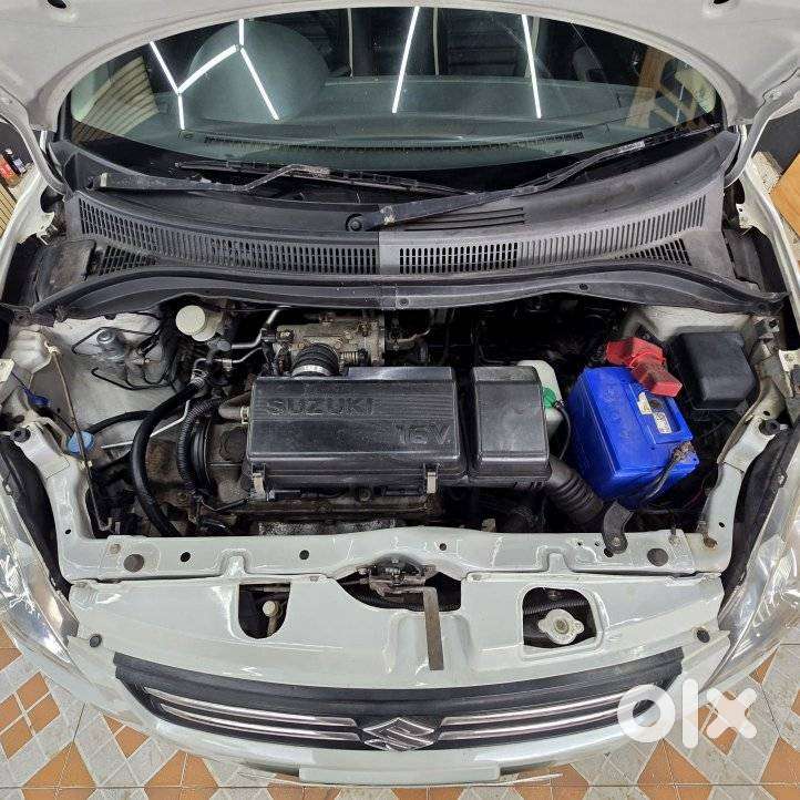 Maruti Suzuki Swift Dzire Vxi Optional, 2010, Petrol