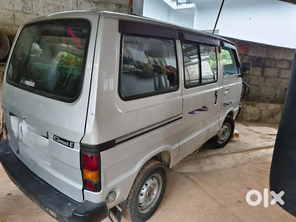 Maruti Suzuki Omni 2017 Petrol 28600 Km Driven.