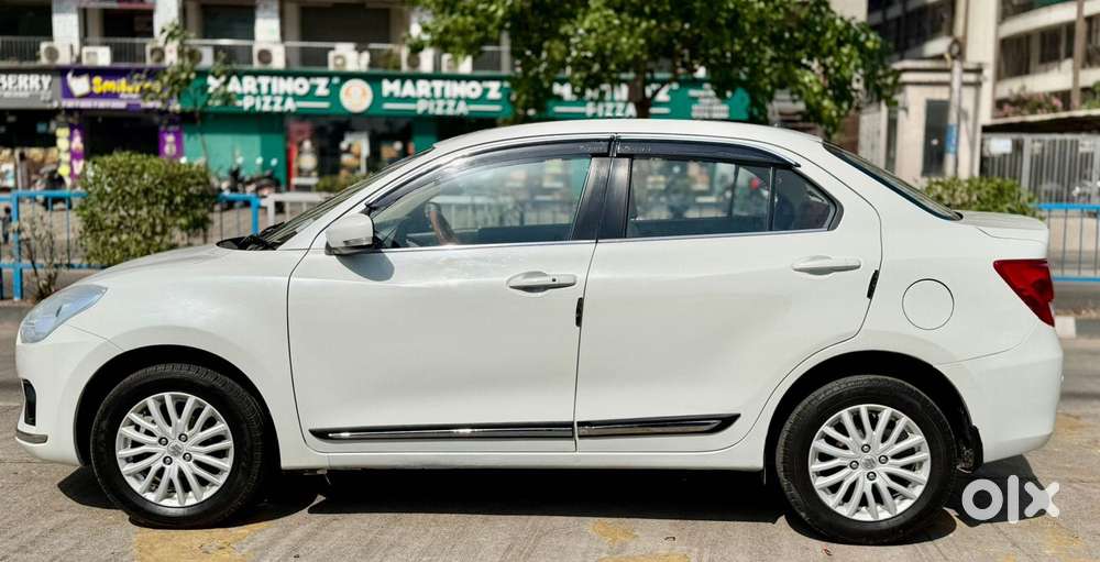 Maruti Suzuki Dzire 1.2 Zxi Amt, 2017, Petrol