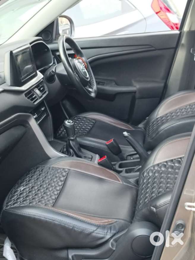 Maruti Suzuki Brezza 1.5 Vxi Smart Hybrid, 2023, Petrol