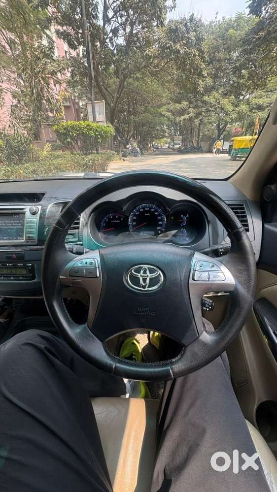 Toyota Fortuner 2011-2016 4x2 4 Speed At, 2015, Diesel