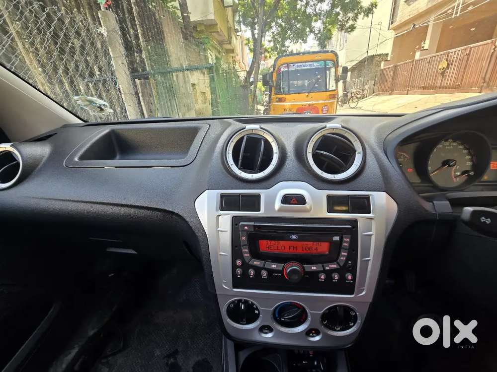 Ford Figo Petrol Exi 2010 Model