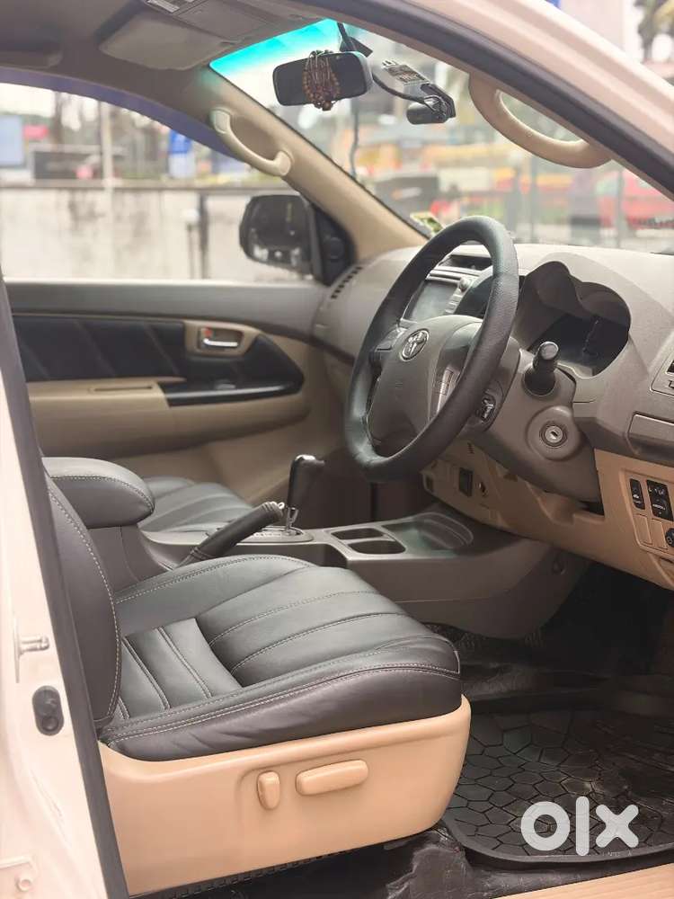 Toyota Fortuner Diesel 2012