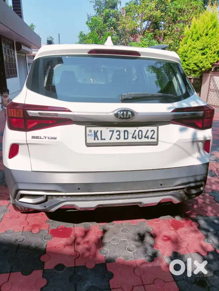 Kia Seltos Htk+ Petrol,20400km Driven,2021 Model,well Maintained.