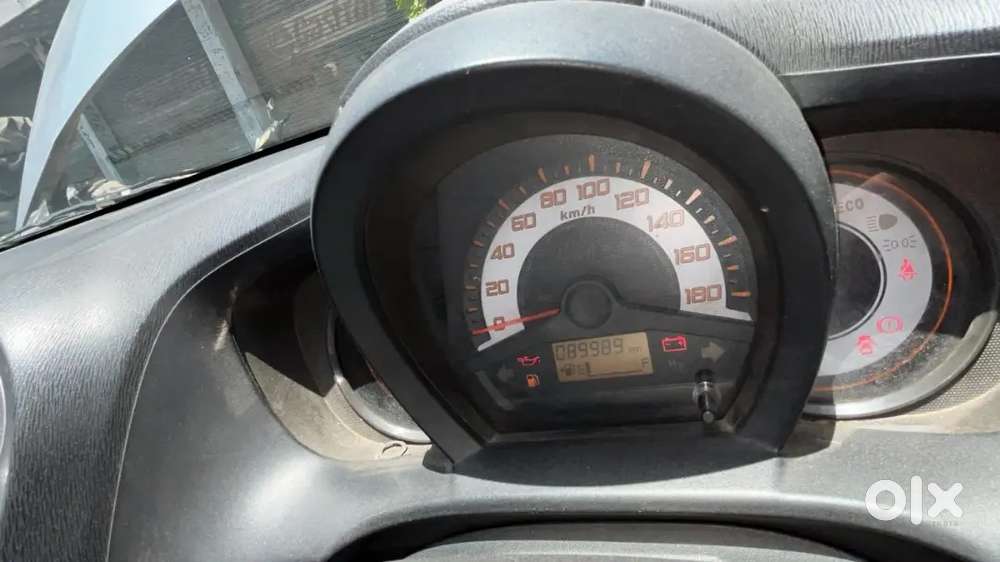 Honda Brio 2014 Petrol Well Maintained