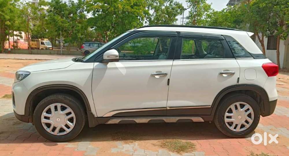 Maruti Suzuki Brezza 1.5 Vxi Smart Hybrid, 2021, Cng & Hybrids