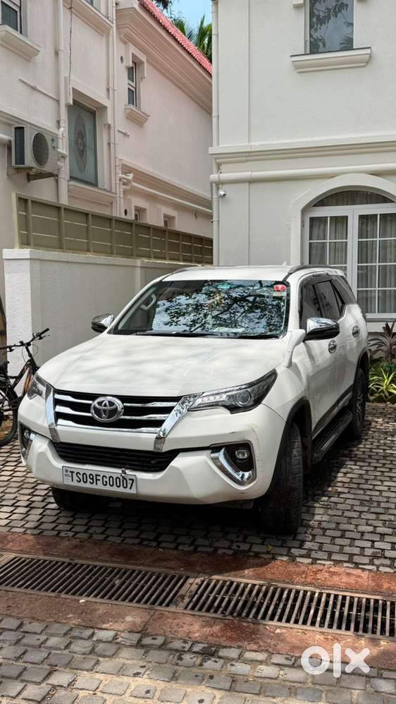 Toyota Fortuner Diesel 2019