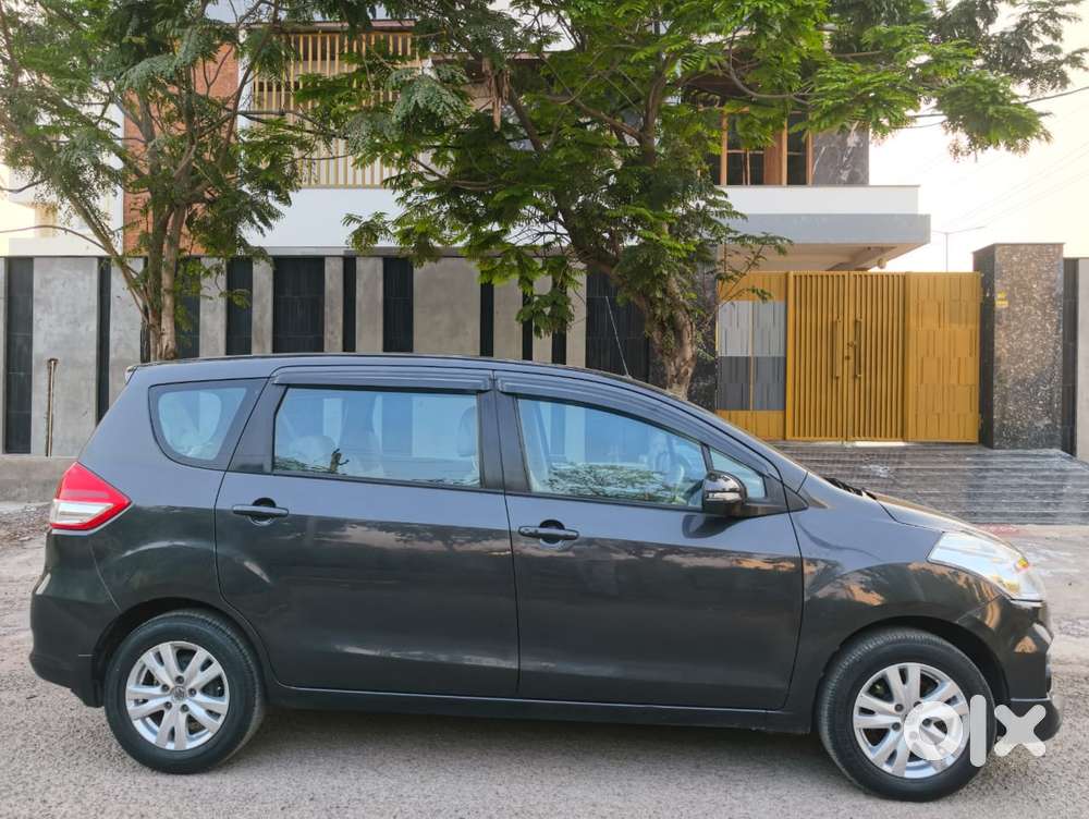 Maruti Suzuki Ertiga Zxi Plus Petrol, 2017, Petrol