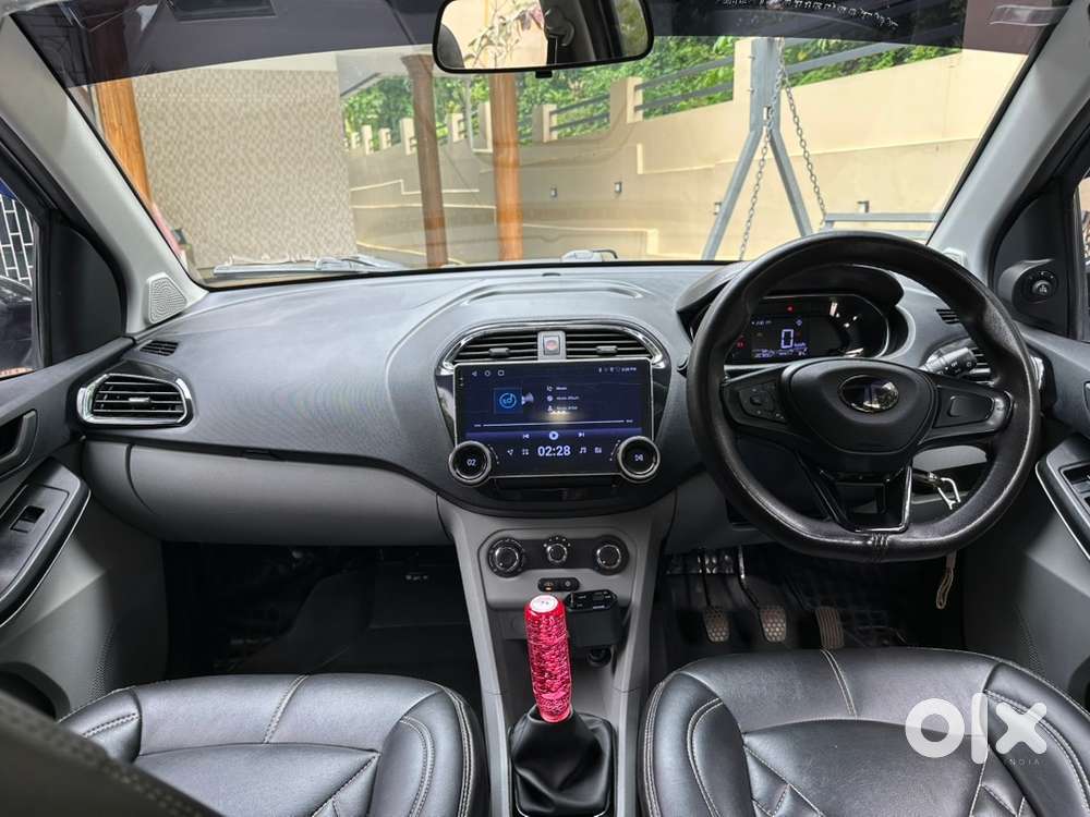 Tata Tiago Petrol Manual 2024