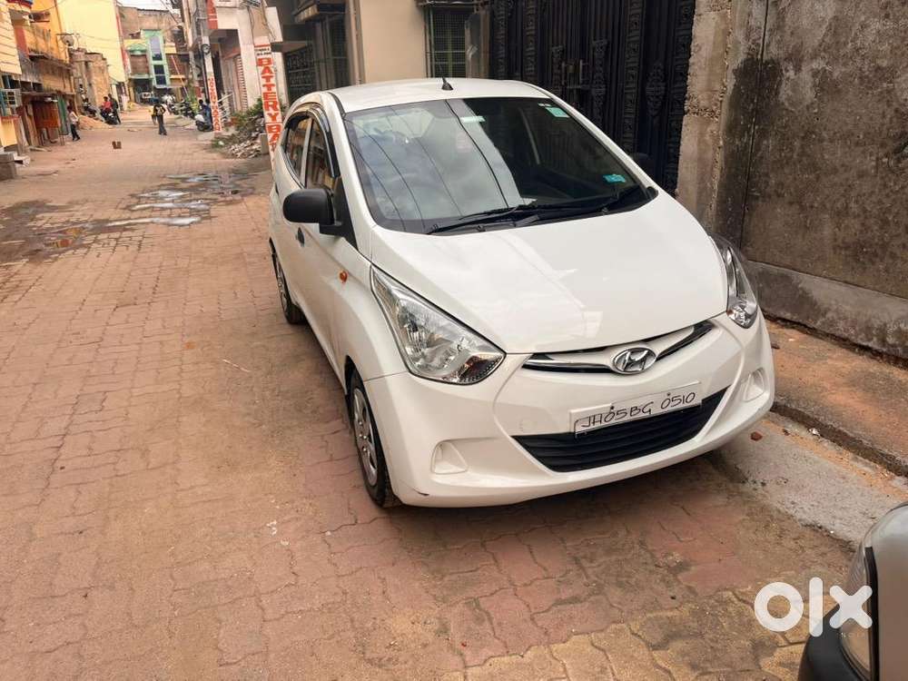 Hyundai Eon Magna + 2015 Model