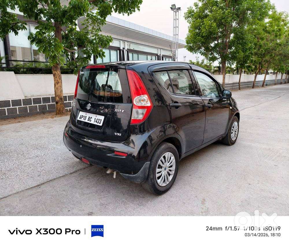 Maruti Suzuki Ritz Vxi, 2012, Petrol