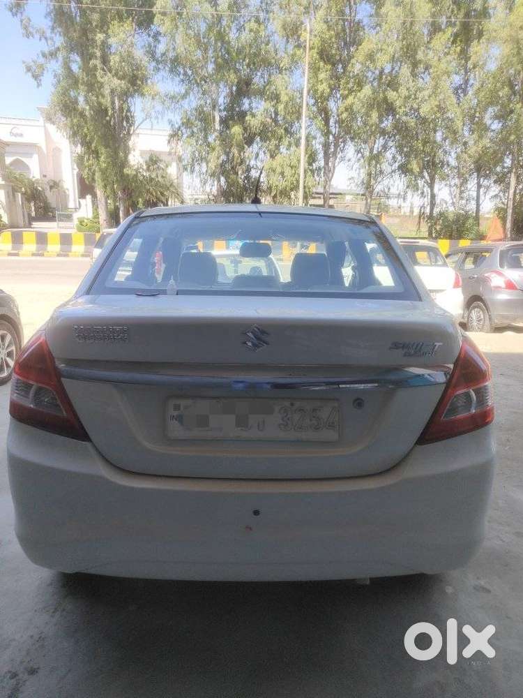 Maruti Suzuki Dzire 1.2 Lxi, 2015, Petrol