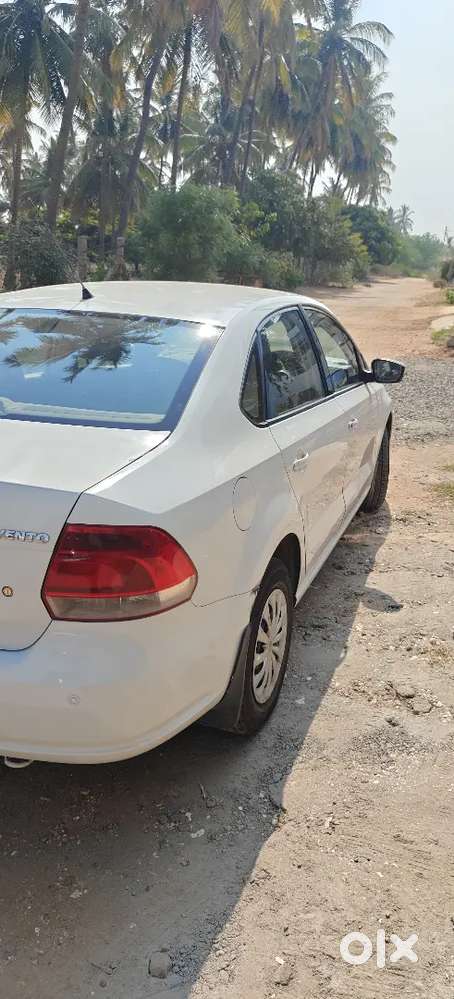 Vento Car 2011 Petrol