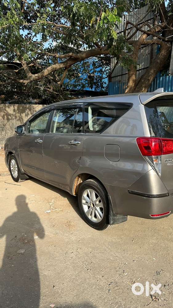 Toyota Innova Crysta 2018 Diesel Well Maintained