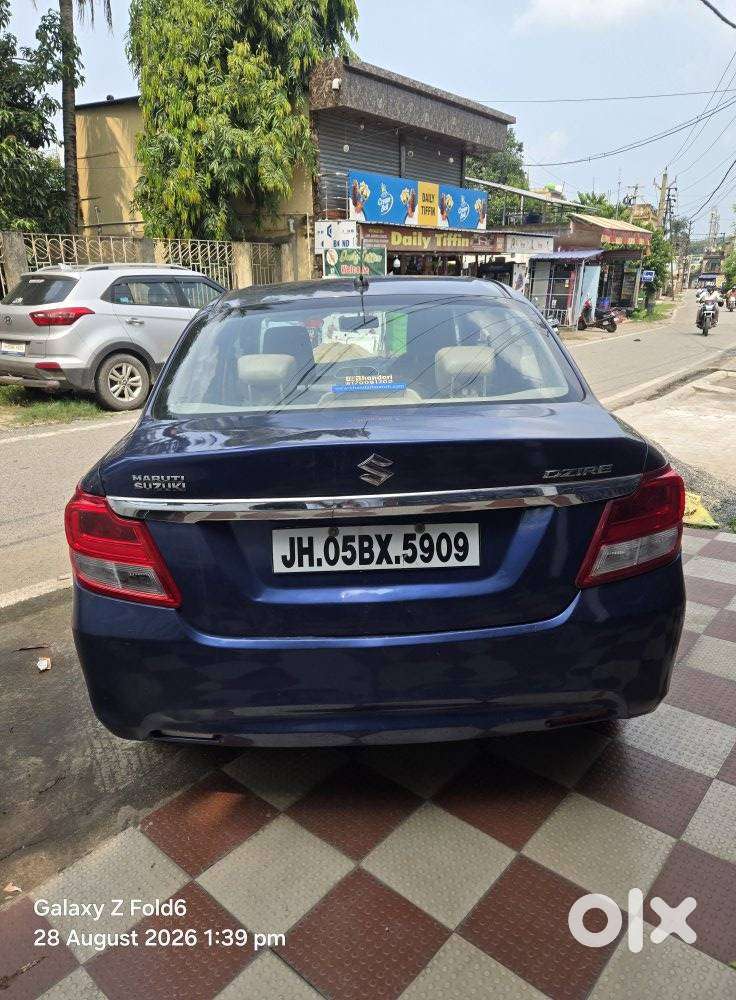 Maruti Suzuki Dzire 1.2 Vxi, 2018, Petrol