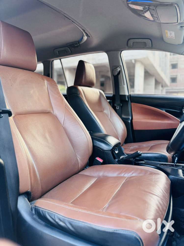 Toyota Innova Crysta 2.8 Zx At 7 Seater, 2019, Diesel