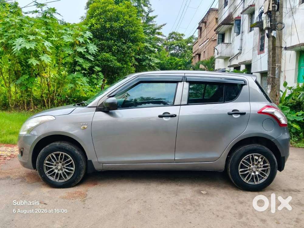 Maruti Suzuki Swift Lxi, 2013, Petrol