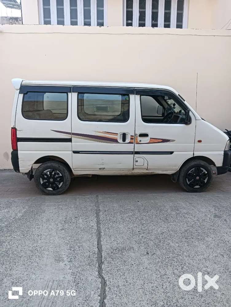 Maruti Suzuki Eeco 2016 Petrol 100000 Km Driven