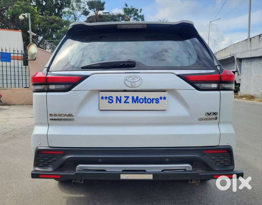 Toyota Innova Hycross 2.0 Vx (o) Hybrid 7 Str, 2023, Cng & Hybrids