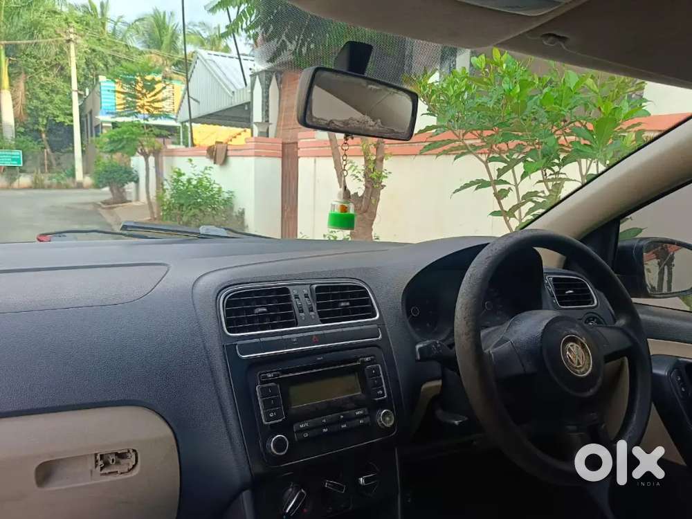 Volkswagen Polo 2010-2011 Petrol Well Maintained