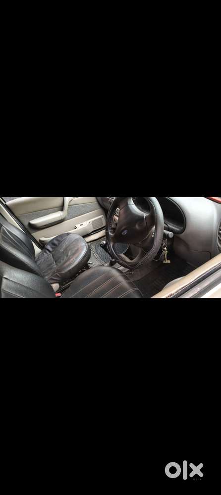 Ford Ikon, 2004, Petrol