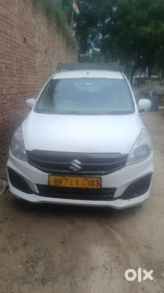Maruti Suzuki Ertiga 1.5 Lxi 2017