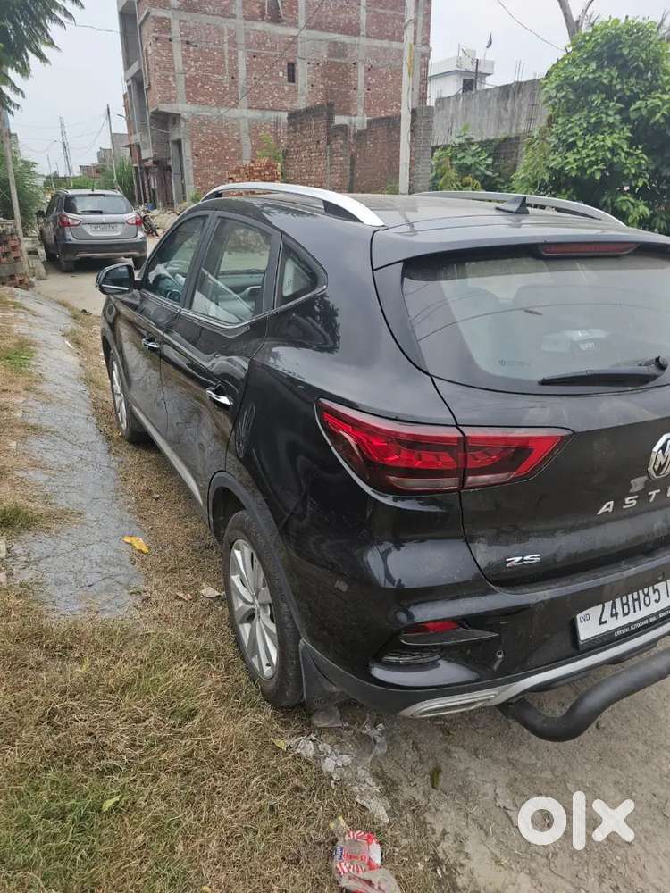 Well Maintained & Less Driven
