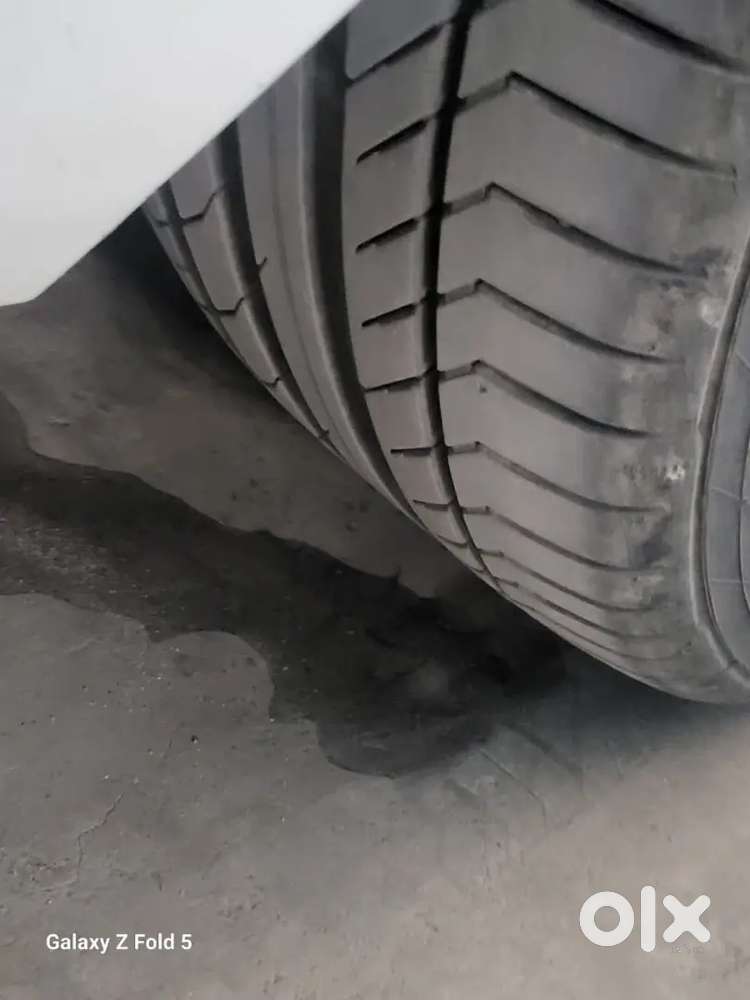 Urgent Sale Mercedes-benz E250 2013 Model Well Maintained