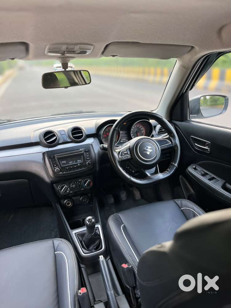 Maruti Suzuki Swift Vxi Ags, 2019, Petrol
