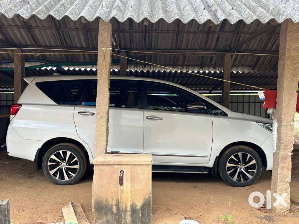 Toyota Innova Crysta 2.4 Z 7 Str, 2024, Diesel