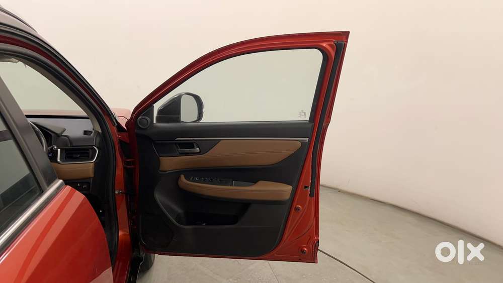 Honda Elevate Zx Cvt Dual Tone, 2023, Petrol