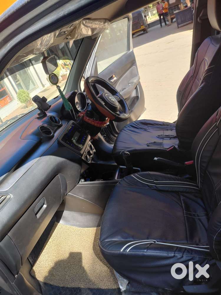 Maruti Suzuki Swift 1.2 Vxi Deca Limited Edition, 2024, Petrol