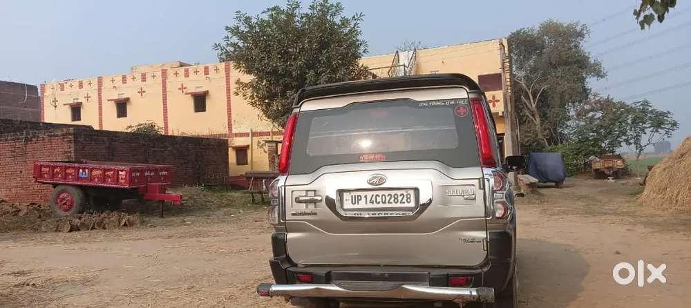 Mahindra Scorpio 2015