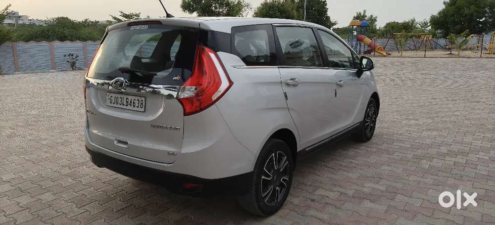 Mahindra Marazzo Diesel 2019