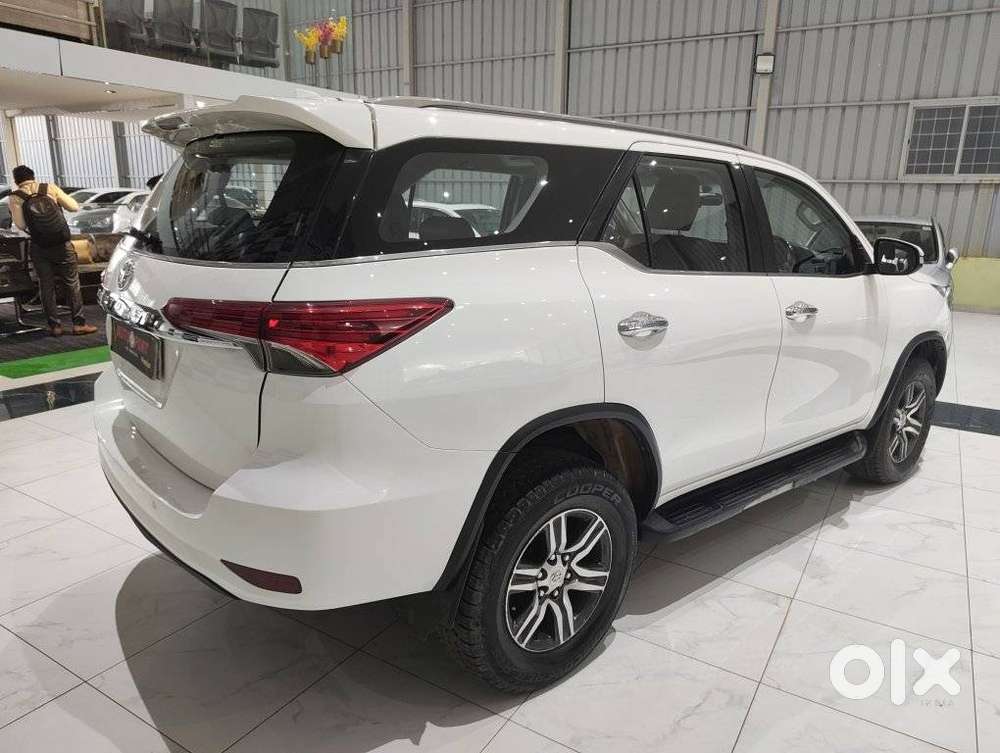 Toyota Fortuner 4x2 At 2.8 Diesel, 2017, Diesel