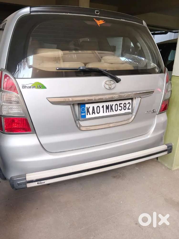 Toyota Innova 2013 Diesel 95000 Km Driven